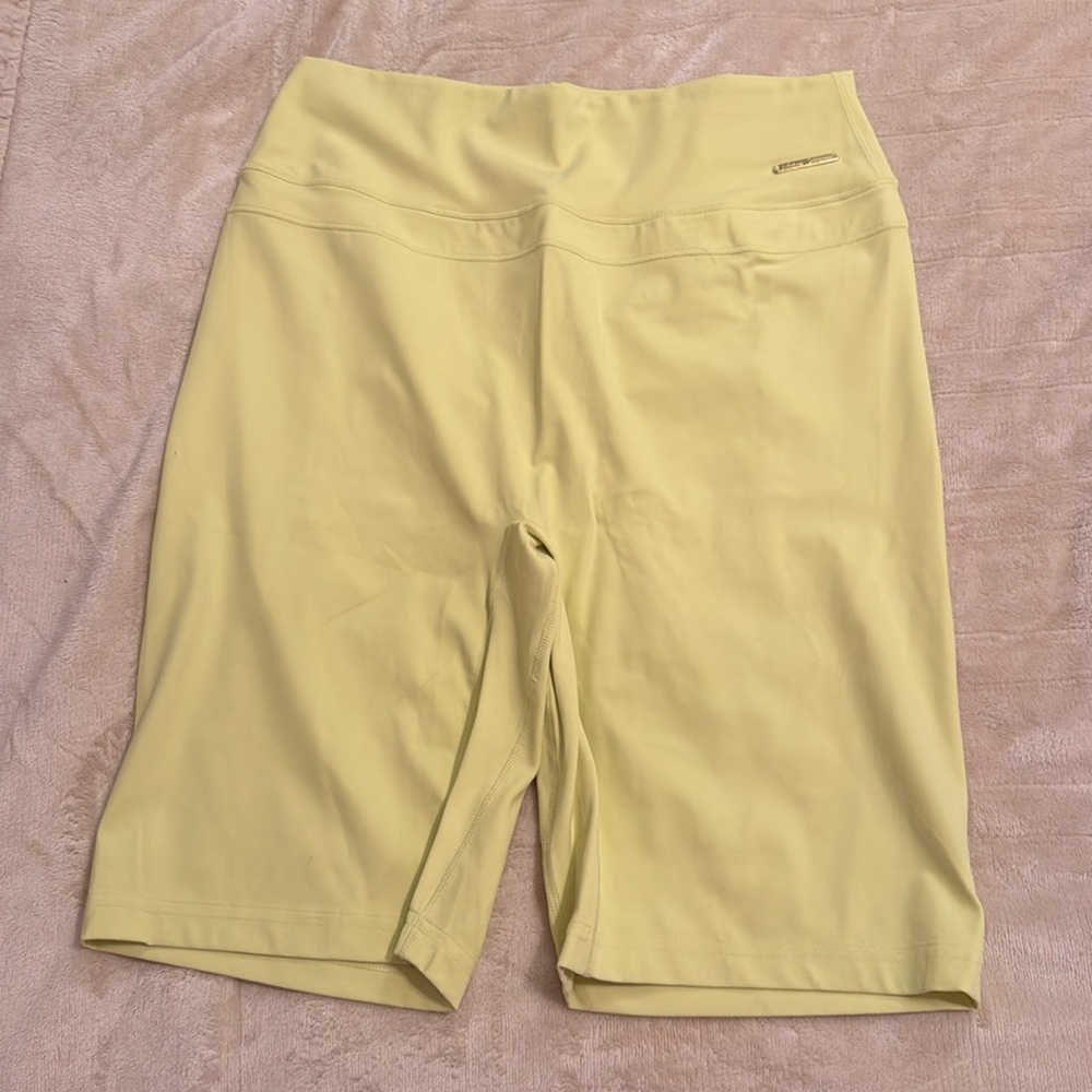 Whitney Simmons Gymshark shorts size XL